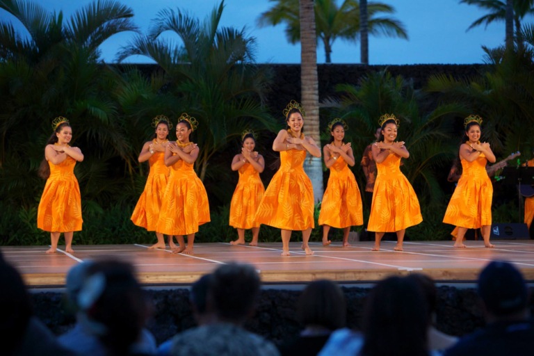 Waikoloabeachresort Waikoloa Beach Marriott Luau Entertainment Dancers