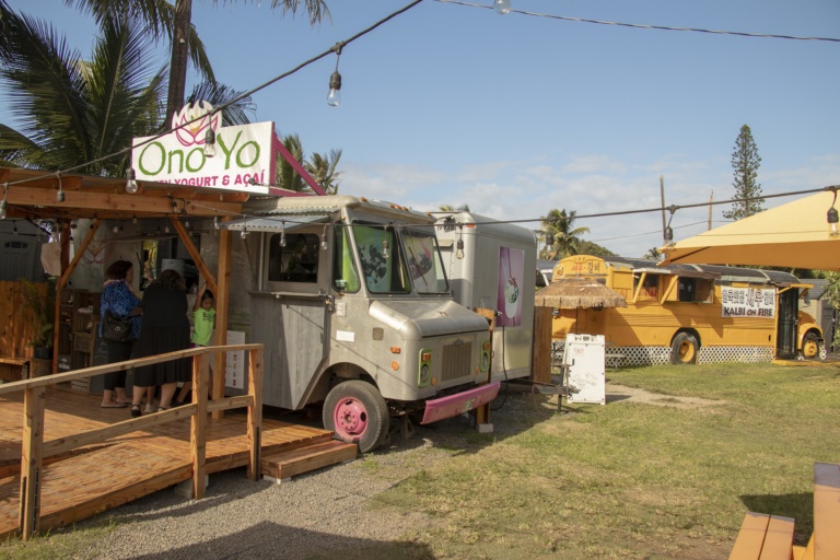 North Shore Food Trucks Ono Yo and Bus Oahu