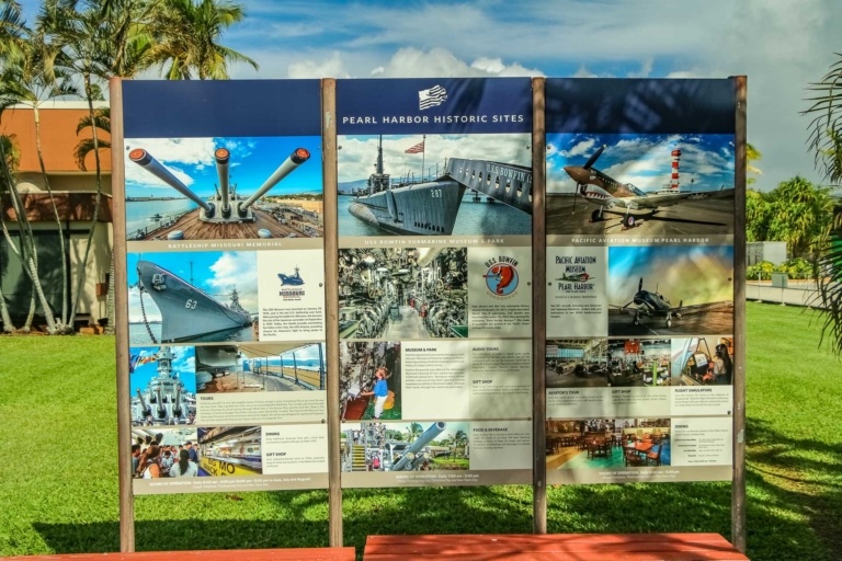 Pearl Harbor Visitor Center Sign of Historic Sites