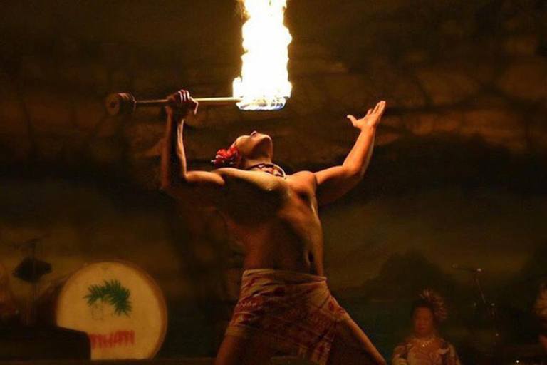 Drumsofthepacificmaui Samoan Fire Knife Dancer
