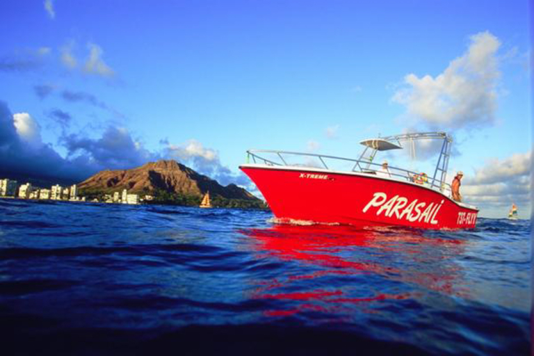 Xtreme Parasailing Over Oahu Red Boat