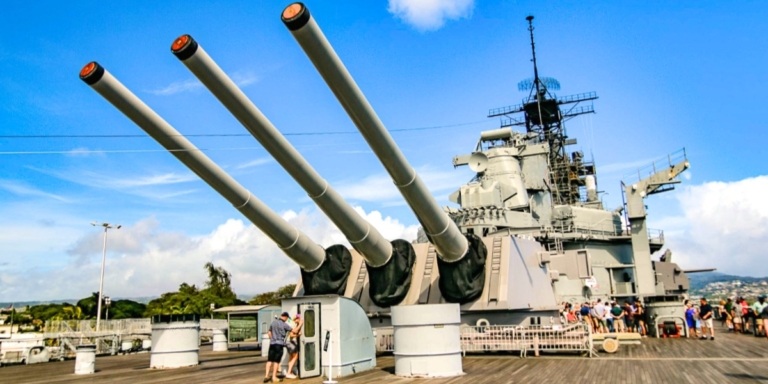 rear missouri battleship guns tower