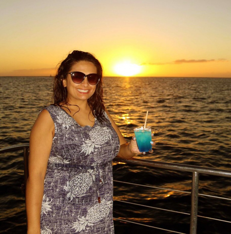 sunset snorkeling sightseeing and dinner on the idyllic west oahu coast ocean joy cruises oahu hawaii