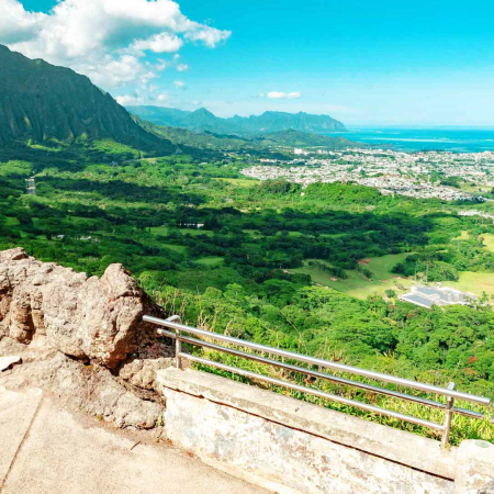 Nuuanu Pali Lookout Deck And View Of Koolau Mountains And Kailua Oahu