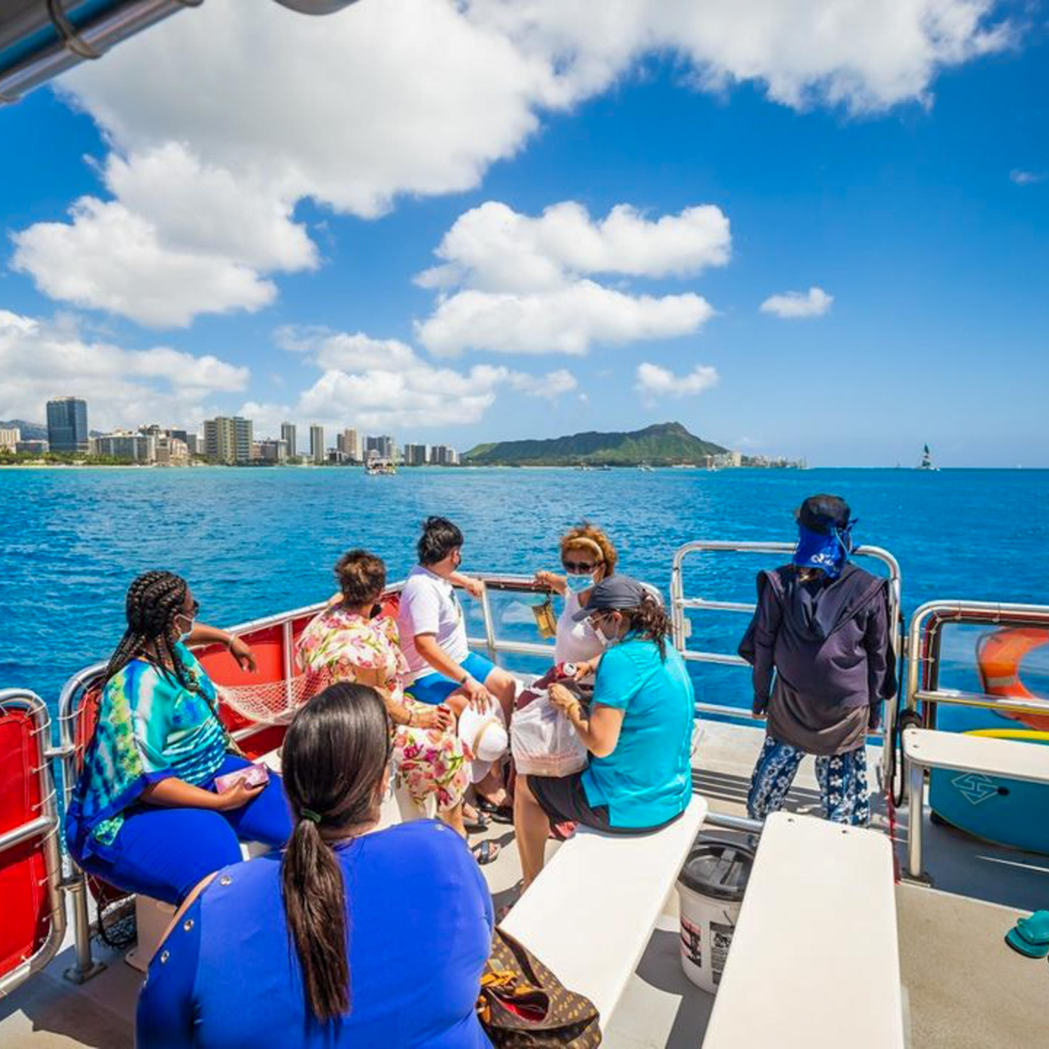 Waikiki Day Boat Tour | Top O'ahu South Shore Attractions