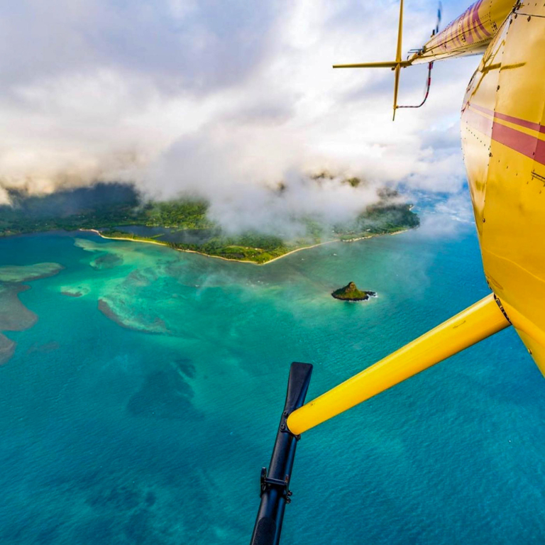 Maunaloahelicoptertours Oahu Pro Photography Helicopter Flight Back Helicopter Photo