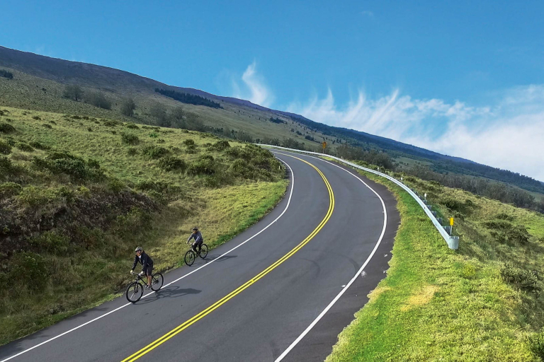 Bikemaui Self Guided Sunrise Bike Tours Maui Sunriders Haleakala Crater Road Bike