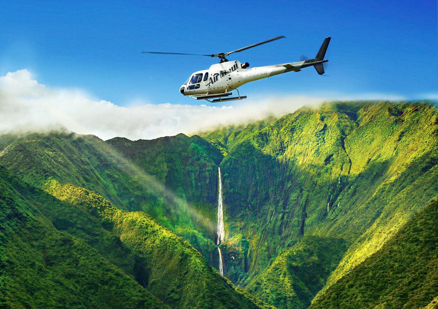 West Maui And Molokai Doors Off Helicopter Tour Best Maui Tours