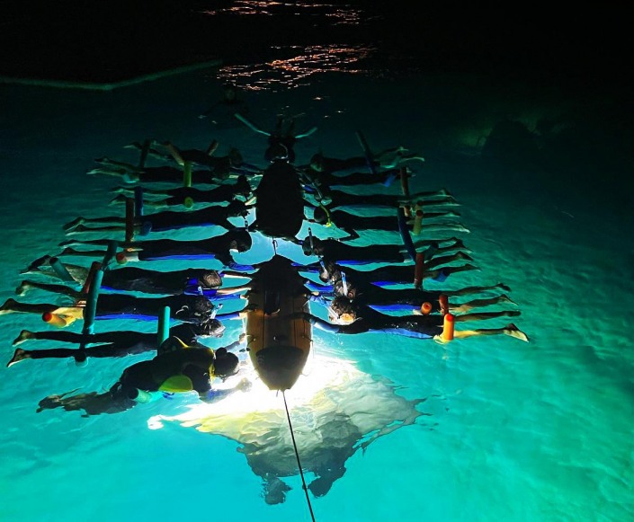 manta ray night snorkel big island adventure boat tours
