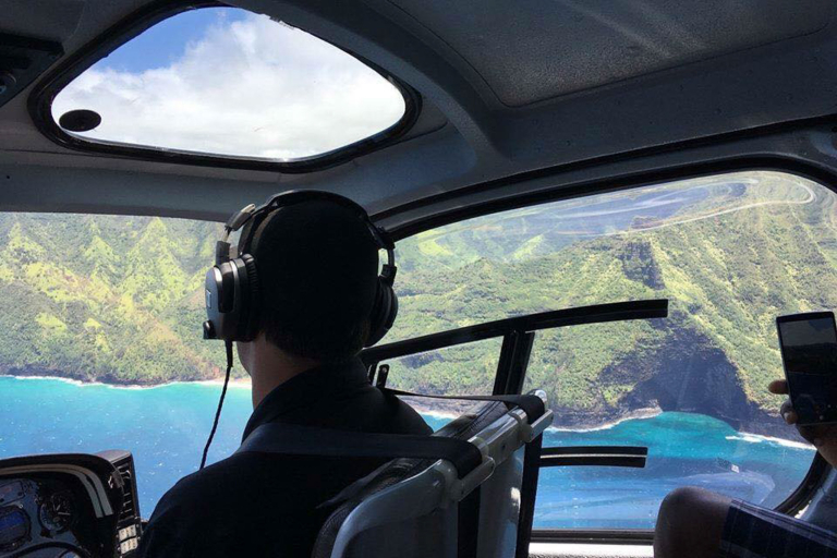 Sunshinehelicopters Private Kauai Helicopter Knowledgeable Guide