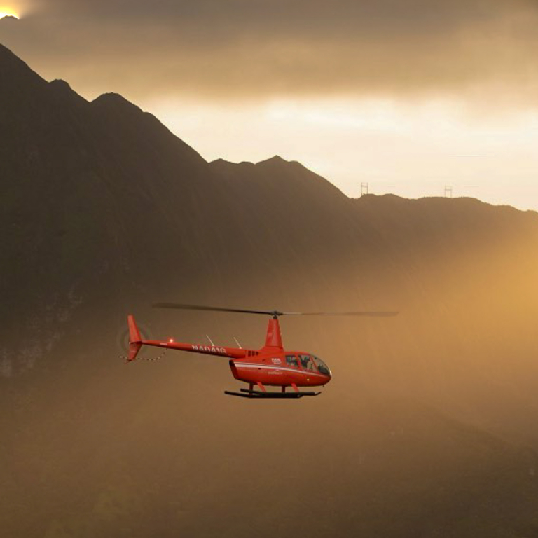 Maunaloahelitours Kauai Pro Photography Flight Helicopter View Sunlight 