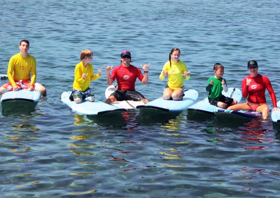 Learntosurfkona Group Surf Lesson Slide Kid Group