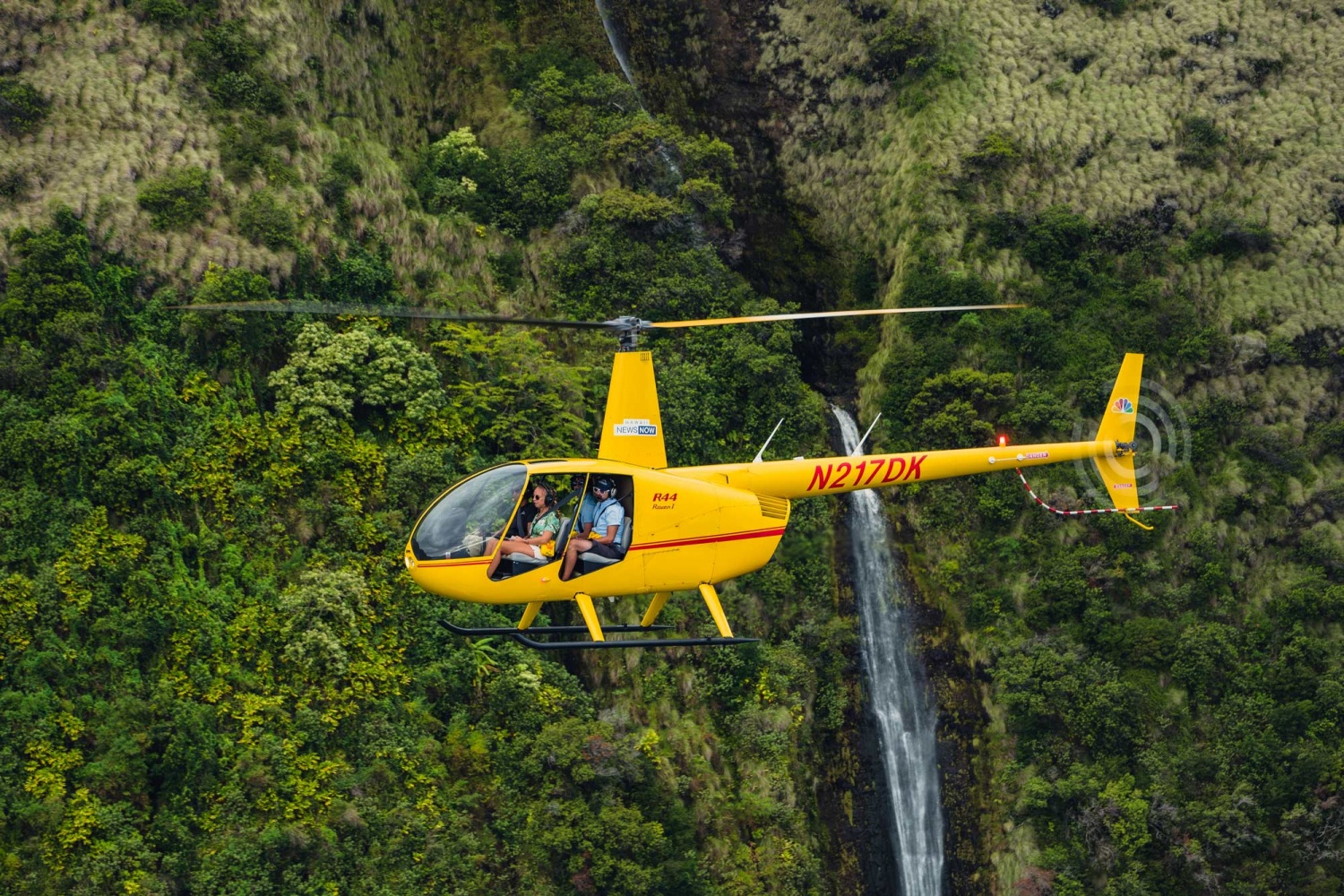 hawaii waterfall helicopter tours