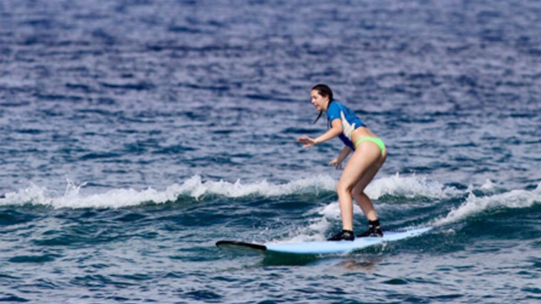 Surflessonshawaii Vip Private Surf Group Slide Girl Product 
