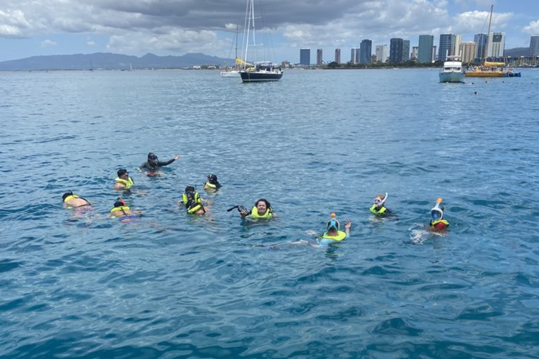 Hawaiinautical Maalaea Luxury Snorkel Cruise Snorkeling