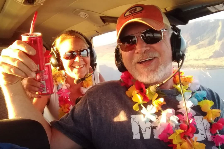 Mauiplanerides Maui Sunset Romance And Champagne Air Tour Feature Champagne
