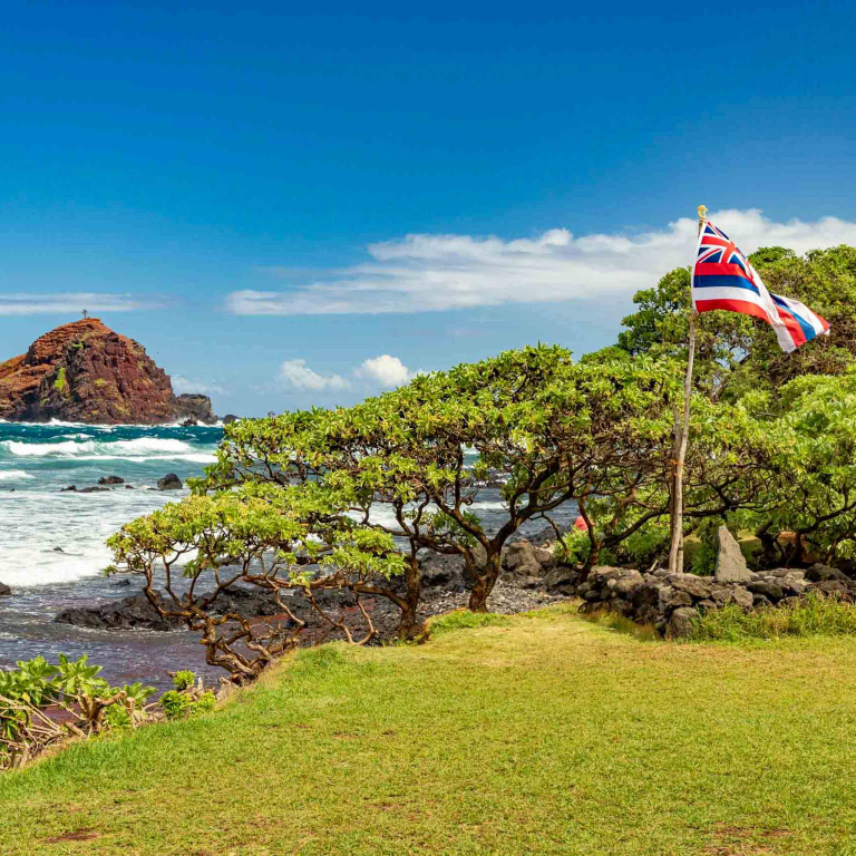 Road To Hana Air And Sightseeing Tour Koki Beach Flag And Alau Island Hana Maui