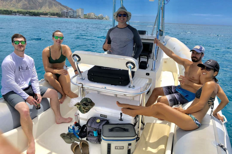 Theadventureboat Private Waikiki Small Boat Whale Watch Enjoy A Day Family