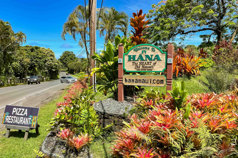 Private Maui Foodie Tour Restaurant