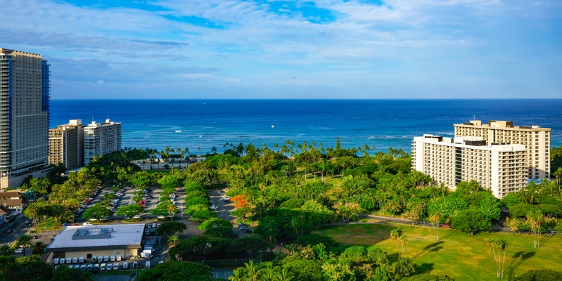 Holiday Inn Express Waikiki Overview