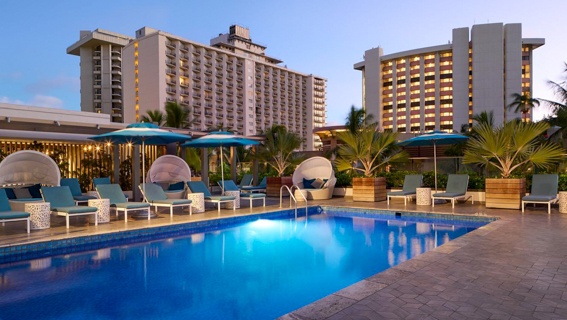 Outrigger Waikiki Beachcomber Hotel The Pool